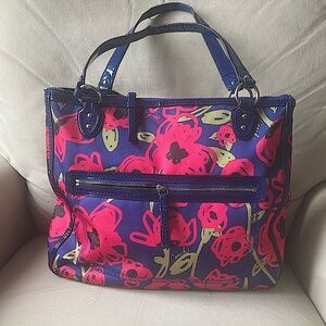 Coach Scribble Shoulder Bag Tote